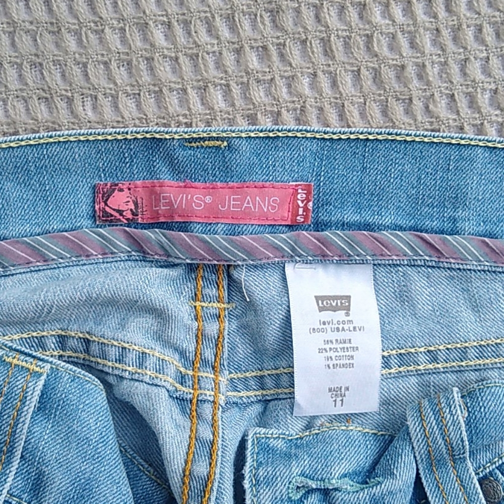 Levi's Capri jeans size 11